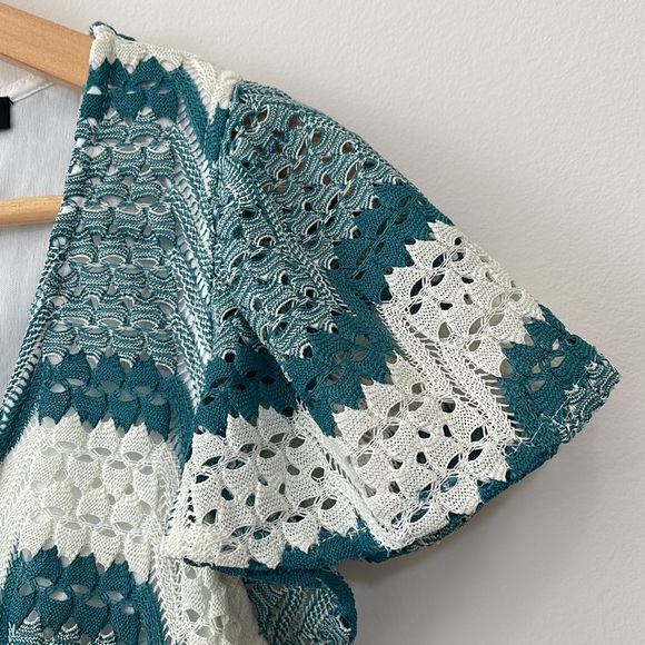 Maggy London Short-sleeves Mini Dress size 8 - Picture 2 of 7